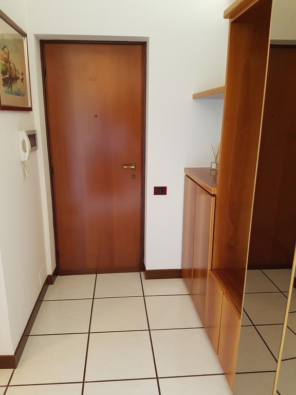 Casa Elena Apartment Albese Con Cassano ภายนอก รูปภาพ